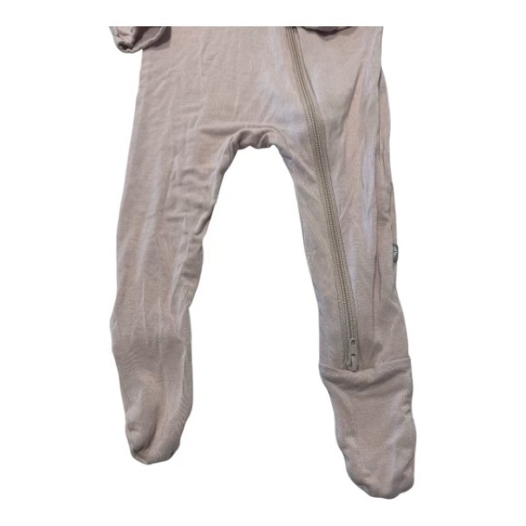 Kyte Baby Blush Footed Onesie 3-6 months - Picture 2 of 8